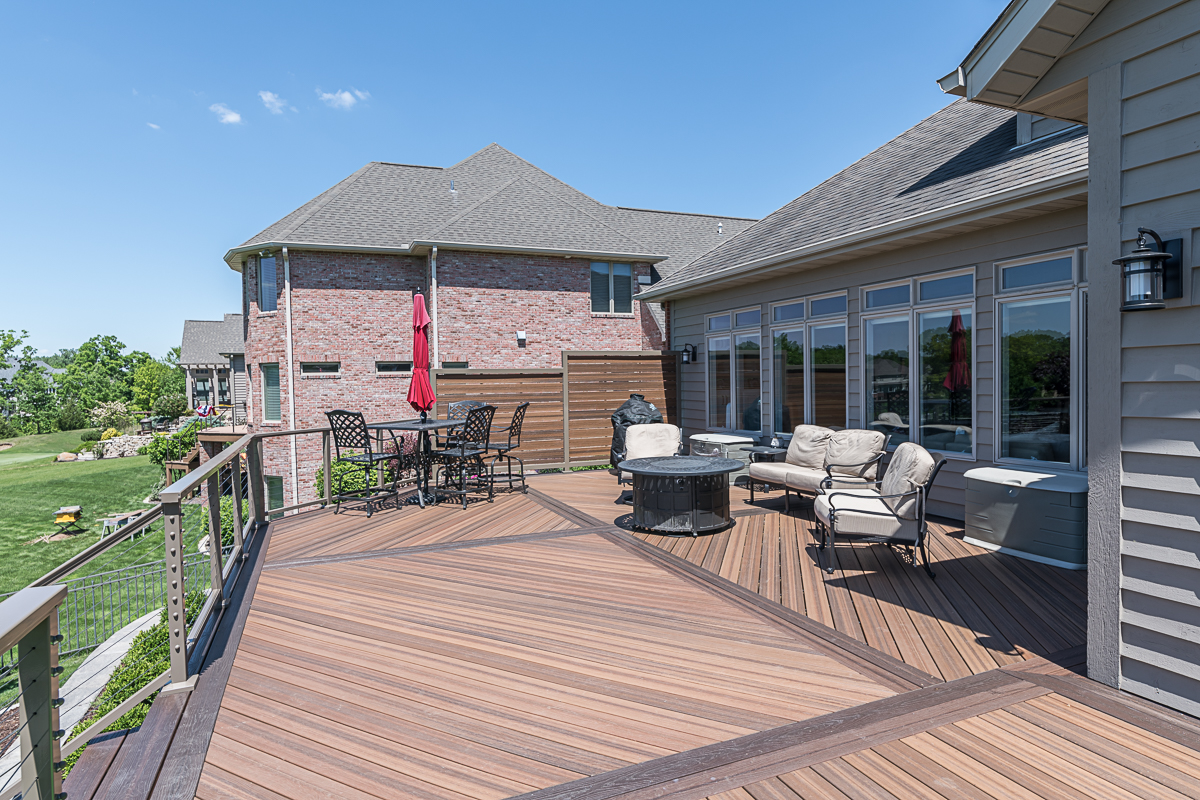 Why a Custom Deck in Peoria Is Worth the Investment